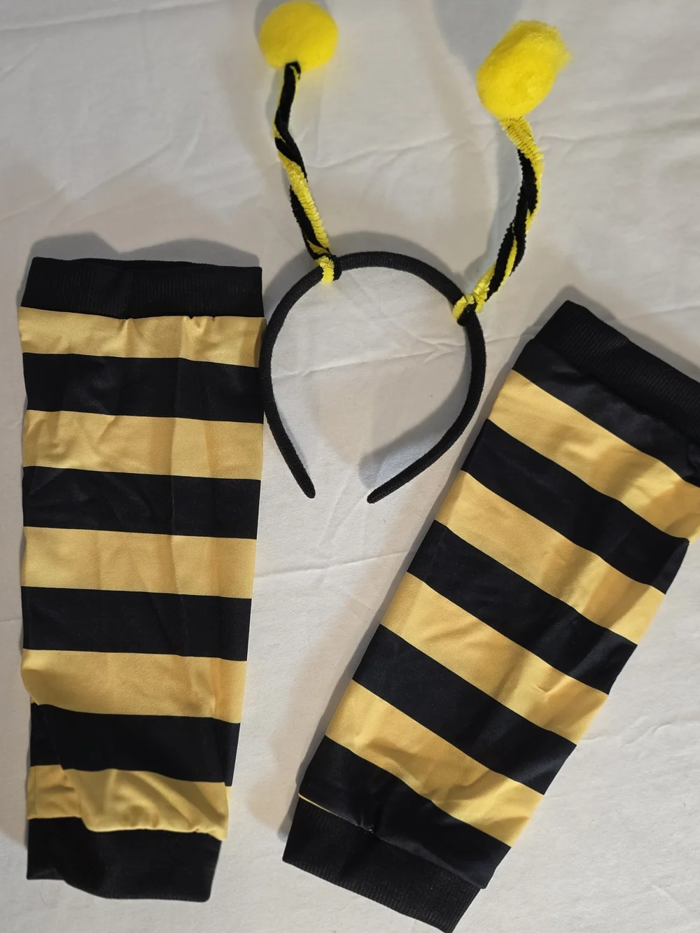 The Unbranded Brand product bumblebee